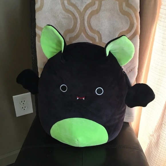 squishmallows bat